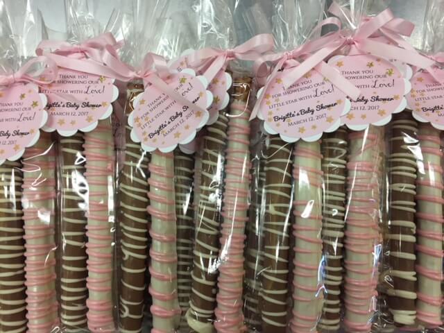 Custom Favors from Cyprowski Candy Company. Gift baskets, custom gifts, favors, and dessert tables.